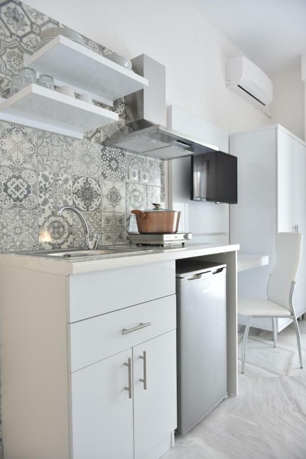 Ilion Luxury Apartments أسبروبالتا المظهر الخارجي الصورة